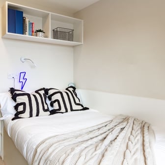 Bronze En Suite - Image 7